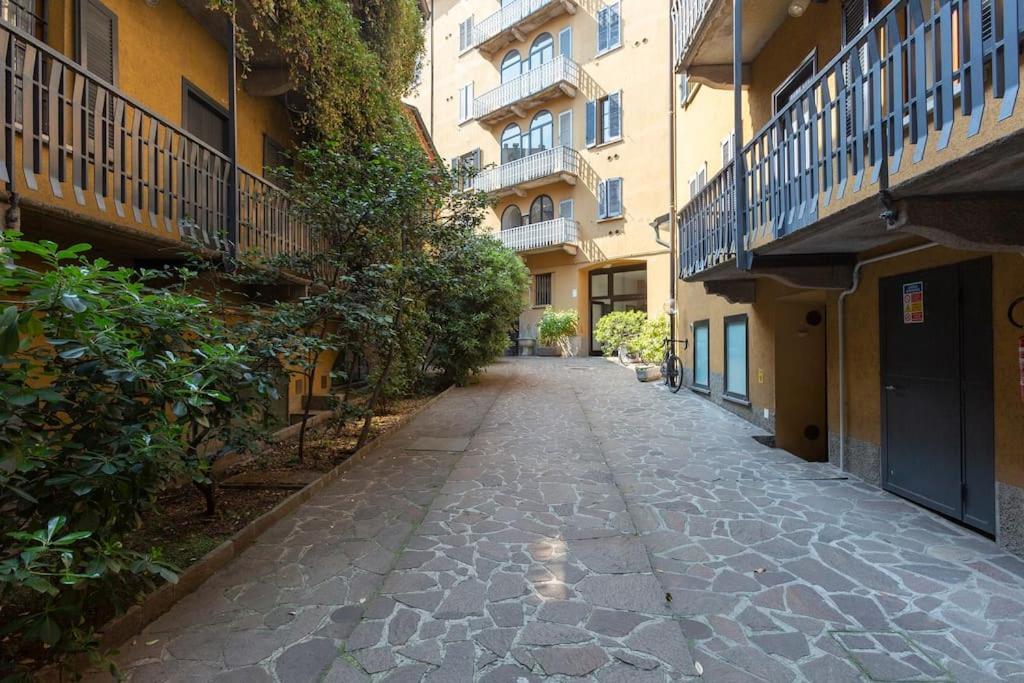 My Charming Apartments Ai Navigli-Vigevano Suite Milan Exterior photo
