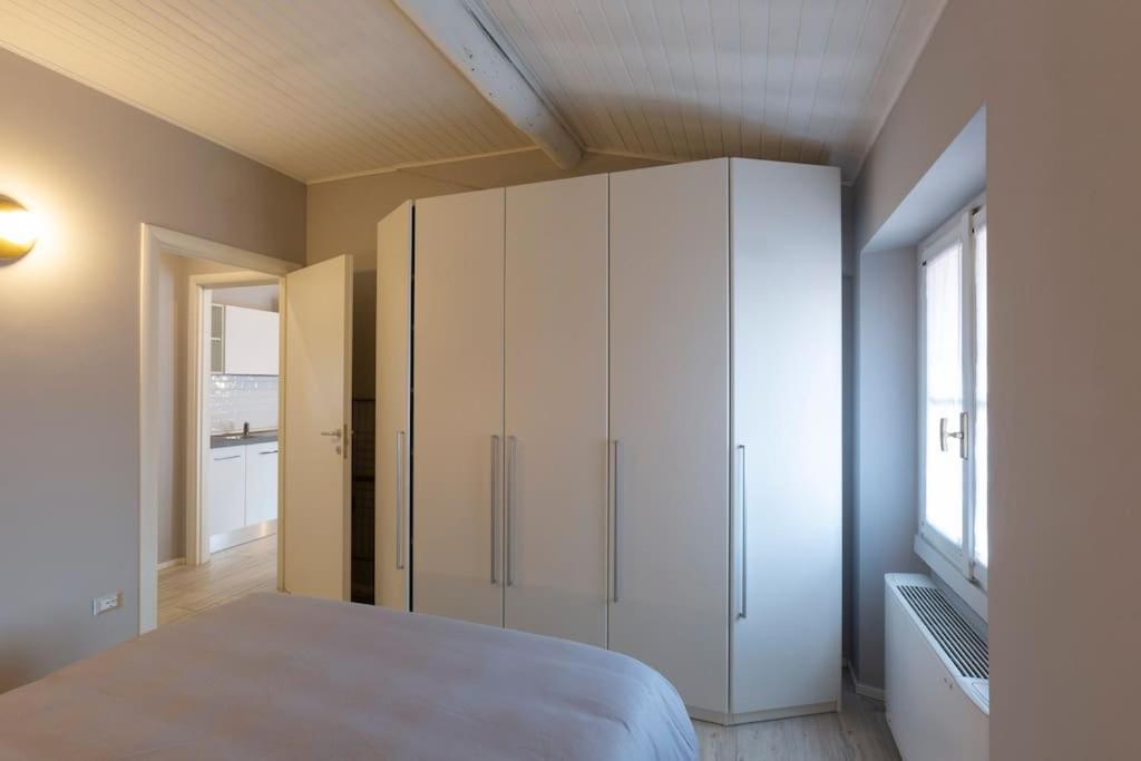 My Charming Apartments Ai Navigli-Vigevano Suite Milan Exterior photo