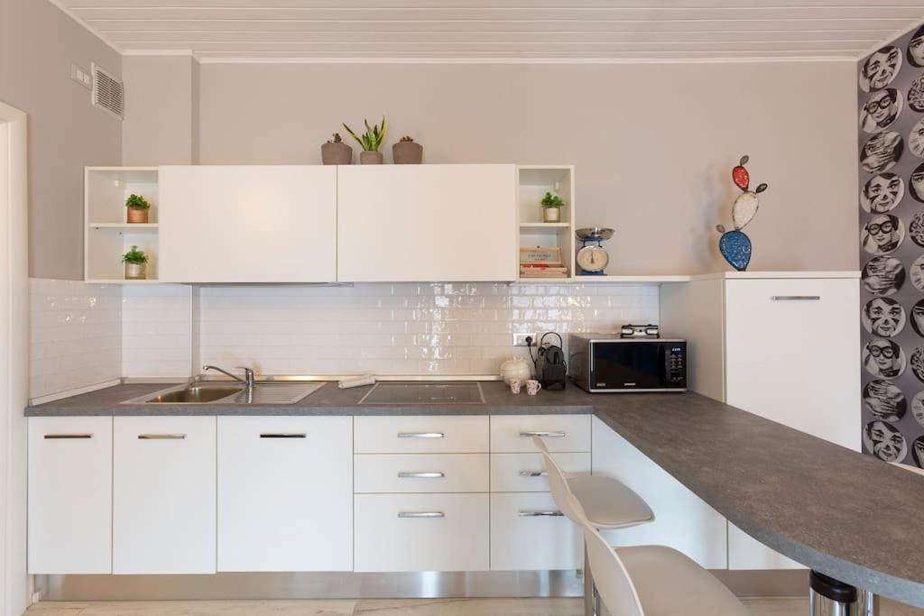 My Charming Apartments Ai Navigli-Vigevano Suite Milan Exterior photo